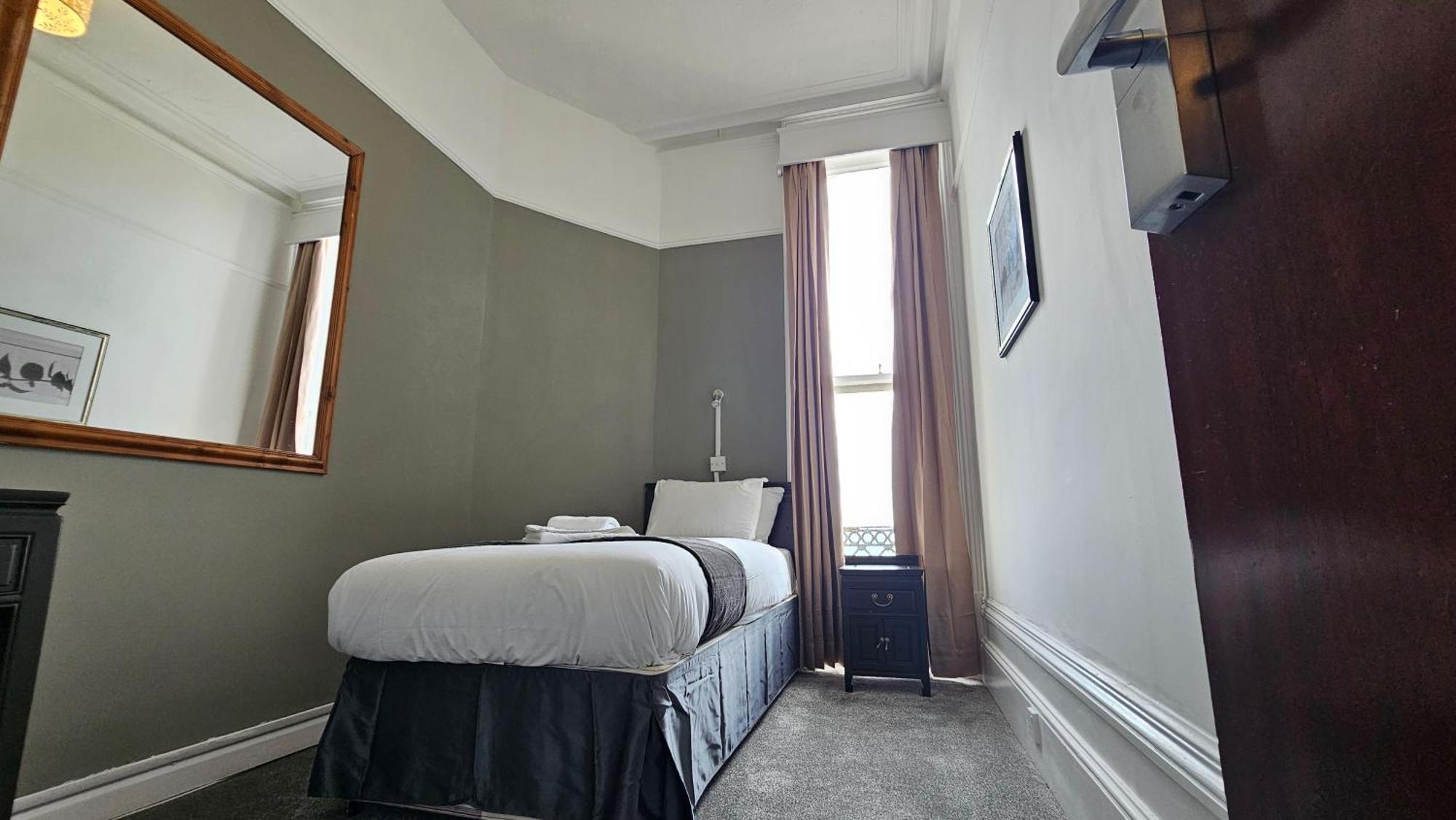 The Strand Hotel WTA-toernooi van WTA-toernooi van Eastbourne Buitenkant foto