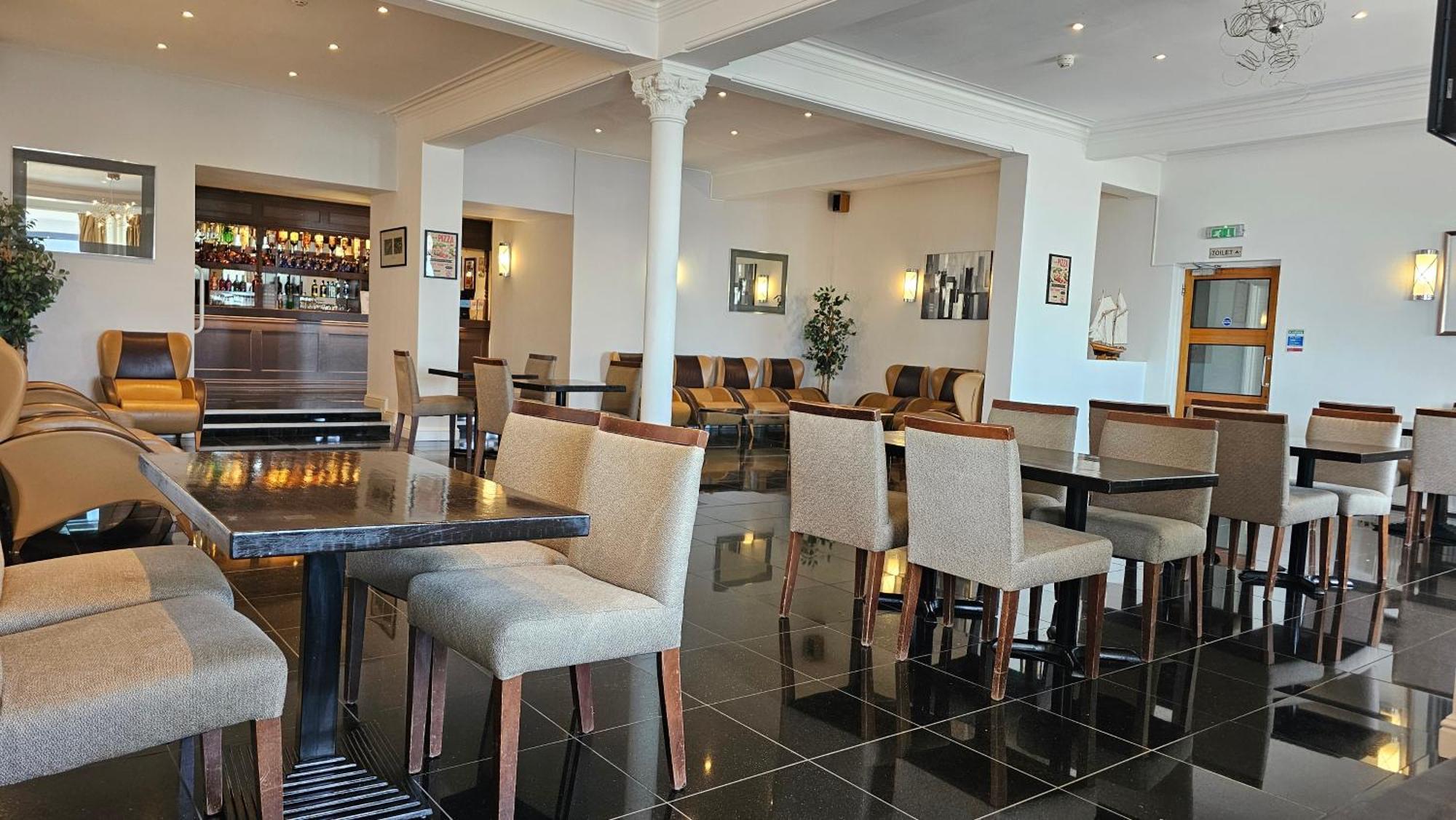 The Strand Hotel WTA-toernooi van WTA-toernooi van Eastbourne Buitenkant foto